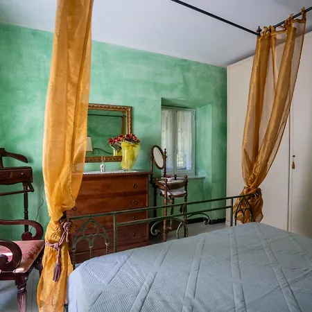 Ferienhaus Dina Scoffera