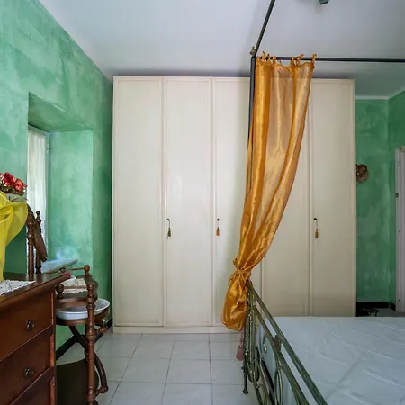 Ferienhaus Dina Scoffera